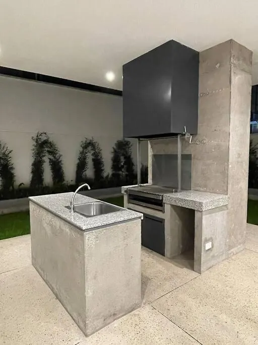 Luxury & Cozy Apartment Near La Carolina Park Quito Ecuador