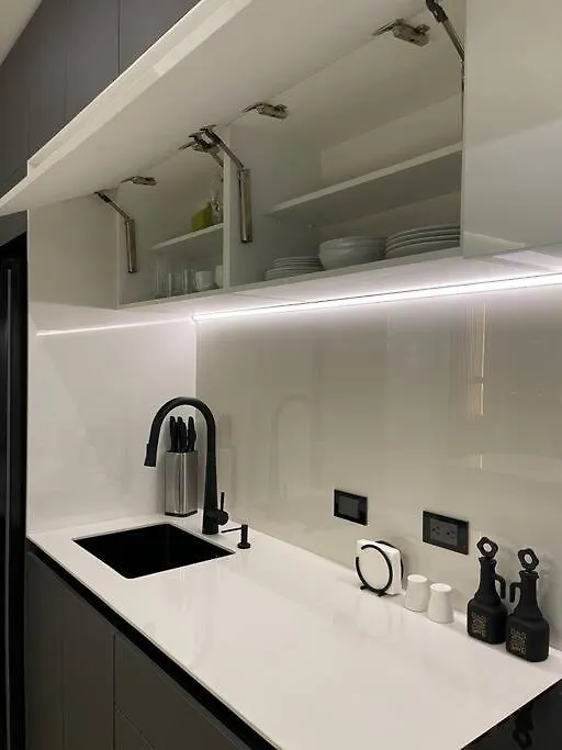 Luxury & Cozy Apartment Near La Carolina Park Quito